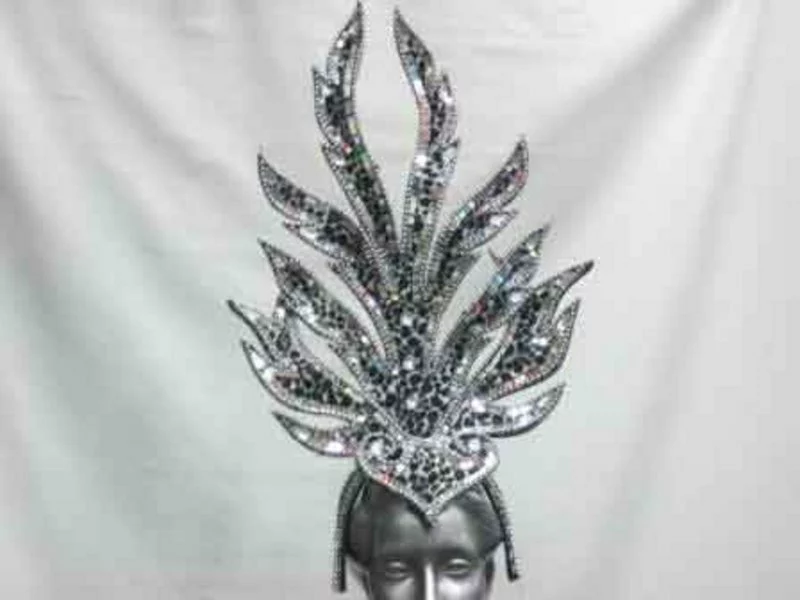 Casque Strass Et Paillettes 3 Casque Strass Et Paillettes